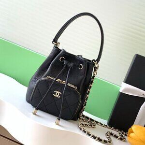 Classic CHANEL Bag: A Stylish and Versatile Choice for Elegance